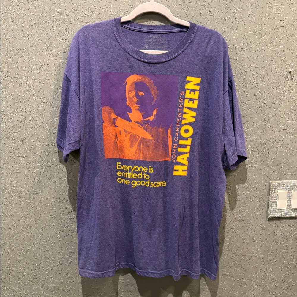 2 Halloween Graphic T-Shirt Bundle - Picture 2 of 7